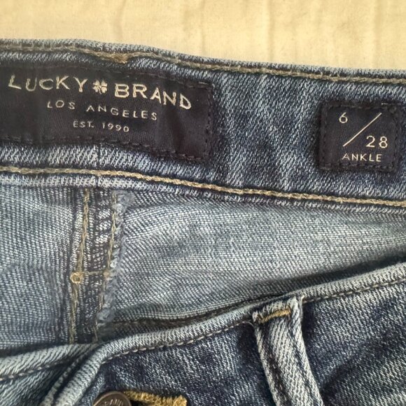 Lucky Brand Low Rise Skinny Lolita Ankle Jeans - Picture 15 of 16